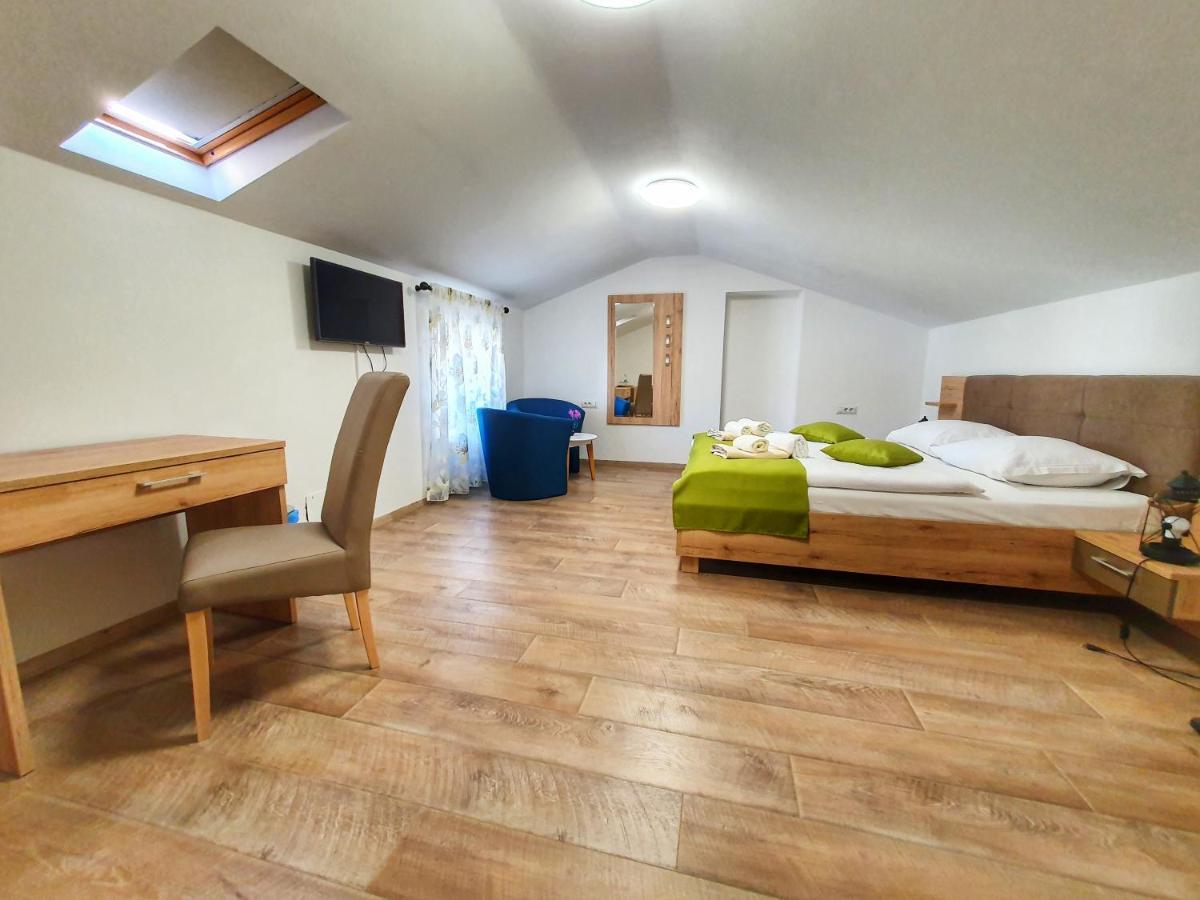 Bed & Breakfast Daniela Veleniki Kültér fotó